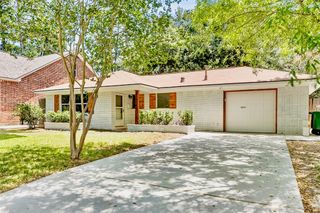 6023 Pineshade Lane, Houston, TX 77008
