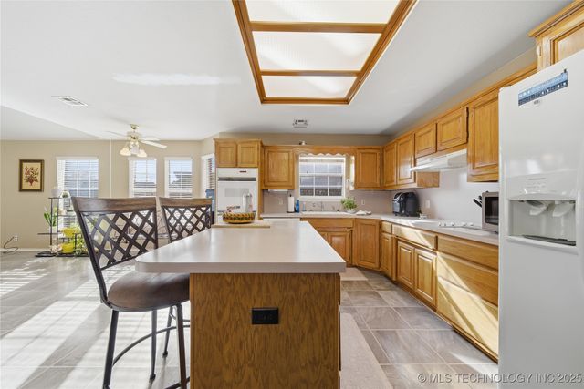 521 S Kalanchoe Avenue, Broken Arrow, OK 74012