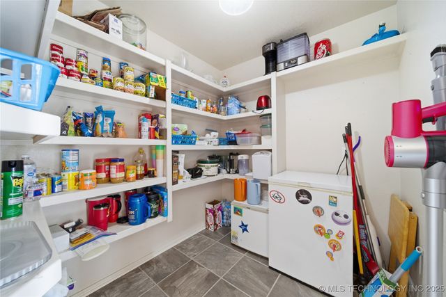 521 S Kalanchoe Avenue, Broken Arrow, OK 74012