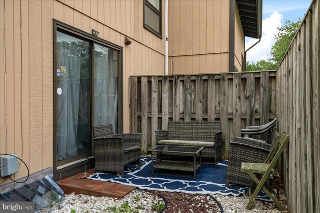 516 WEST CT, Glen Burnie, MD 21061