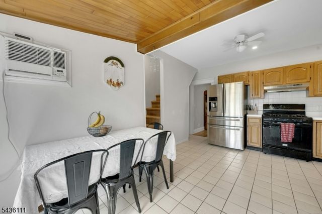 230 Sherman Ave, Roselle Park Boro, NJ 07204