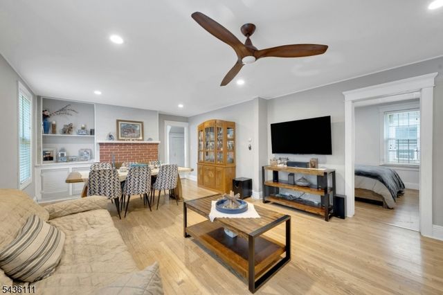 230 Sherman Ave, Roselle Park Boro, NJ 07204