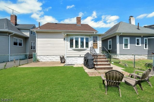 230 Sherman Ave, Roselle Park Boro, NJ 07204