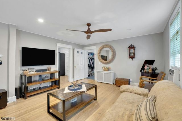 230 Sherman Ave, Roselle Park Boro, NJ 07204