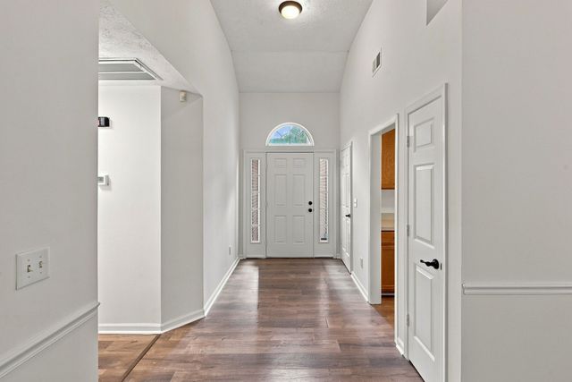 541 Wheatfield Way, Nashville, TN 37209