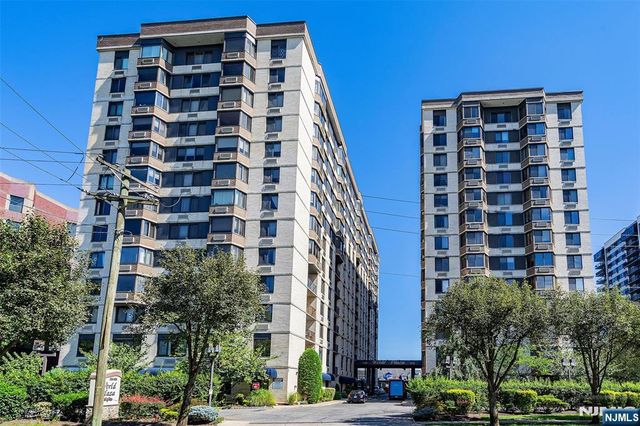 326 Prospect Avenue 11E, Hackensack, NJ 07601