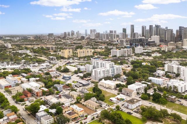 818 NW 3rd St, Miami, FL 33128