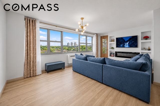 6120 Grand Central Pkwy Apt B603, New York City, NY 11375