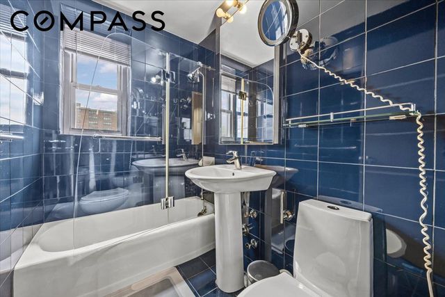 6120 Grand Central Pkwy Apt B603, New York City, NY 11375