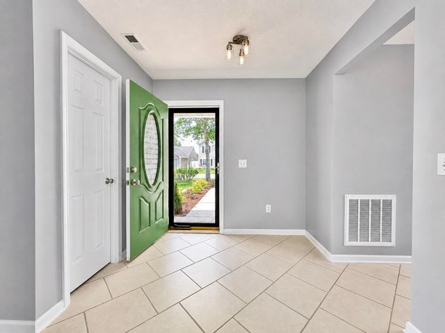 746 Pepperbush Dr., Myrtle Beach, SC 29579