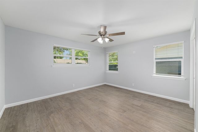 2133 Williams Place, Fort Worth, TX 76111