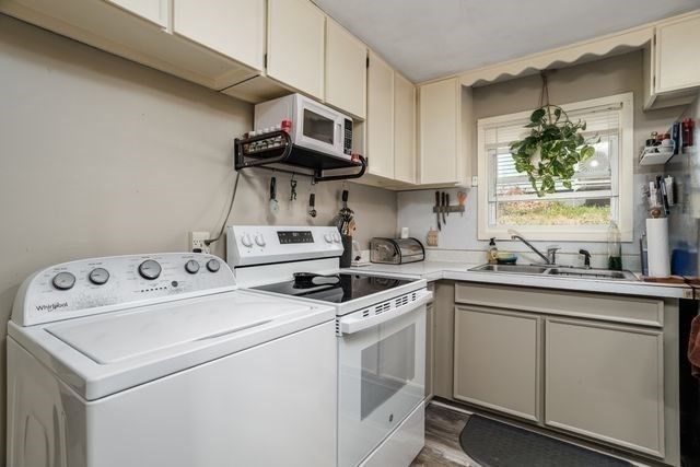 50 Grand St, Fitchburg, MA 01420