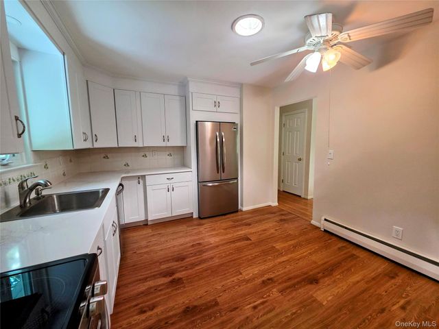 25 Oakwood Drive, Wappingers Falls, NY 12590