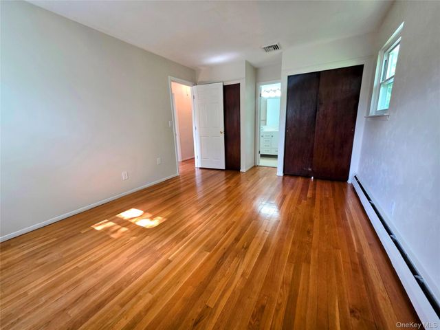 25 Oakwood Drive, Wappingers Falls, NY 12590