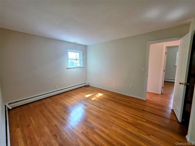 25 Oakwood Drive, Wappingers Falls, NY 12590