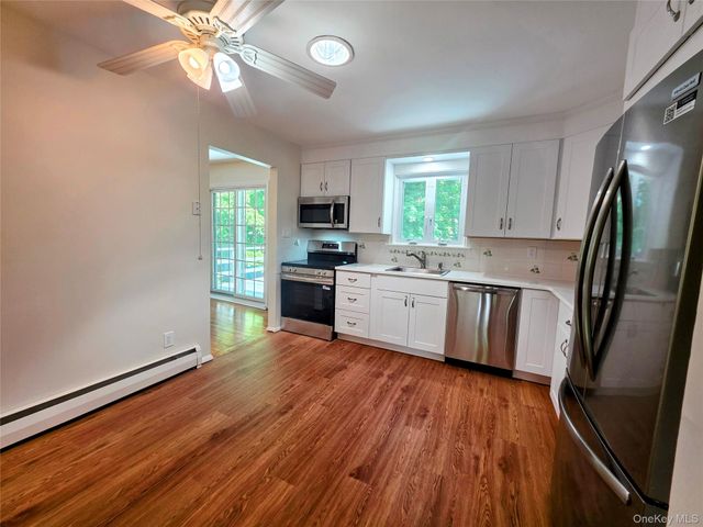 25 Oakwood Drive, Wappingers Falls, NY 12590