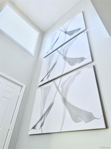 7288 Simsbury Dr. Drive 24, West Bloomfield Charter Township, MI 48322