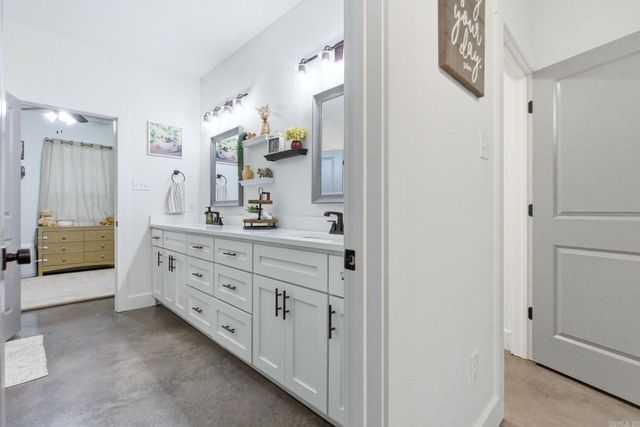 9509 Meadow Oak Drive, Sherwood, AR 72120