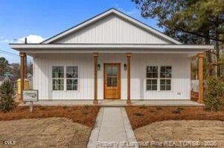 206 S Wall Street, Benson, NC 27504