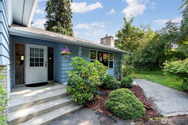 9111 116th Street E, Puyallup, WA 98373