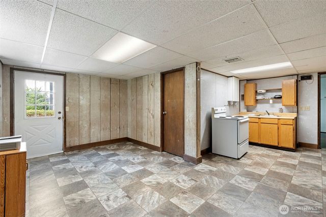 9111 116th Street E, Puyallup, WA 98373