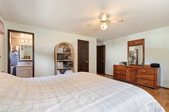 9111 116th Street E, Puyallup, WA 98373