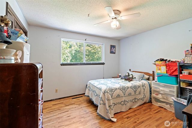 9111 116th Street E, Puyallup, WA 98373