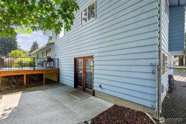 9111 116th Street E, Puyallup, WA 98373