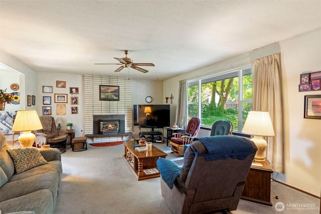 9111 116th Street E, Puyallup, WA 98373