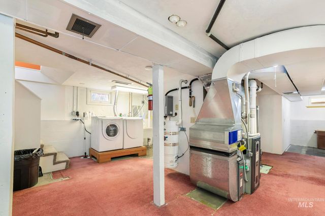 252 6th Ave E, Twin Falls, ID 83301