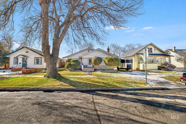 252 6th Ave E, Twin Falls, ID 83301