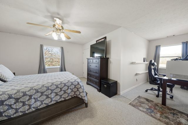 201 Center Point Loop, Vilonia, AR 72173