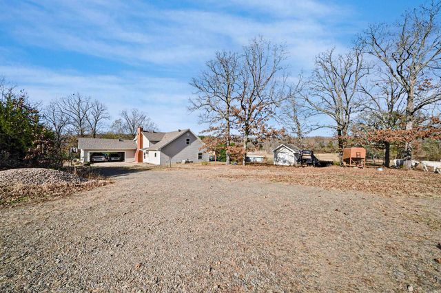 201 Center Point Loop, Vilonia, AR 72173