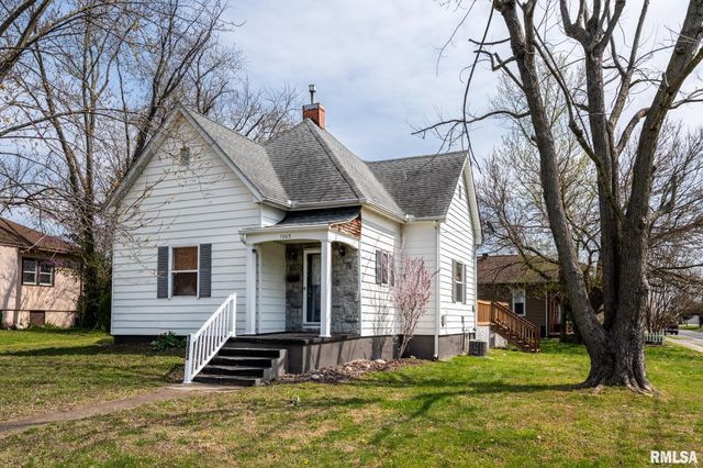 1003 N MONROE Street, Marion, IL 62959