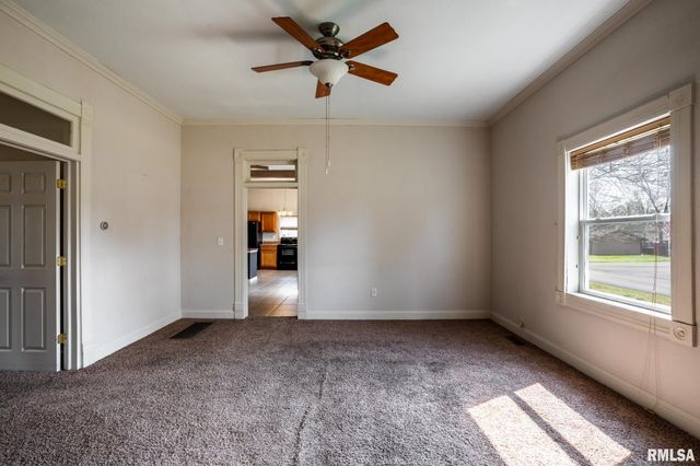 1003 N MONROE Street, Marion, IL 62959