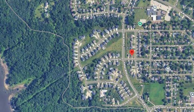 1413 Lyndale Drive, Polk City, IA 50226