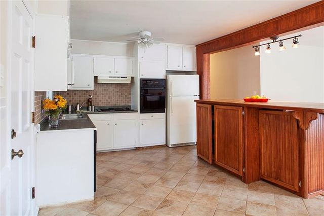 1620 Flat Shoals SE Road, Atlanta, GA 30316