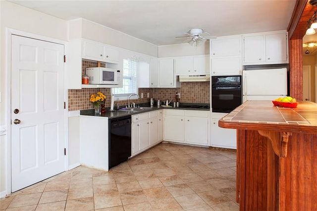 1620 Flat Shoals SE Road, Atlanta, GA 30316