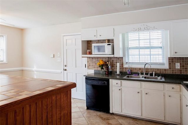 1620 Flat Shoals SE Road, Atlanta, GA 30316