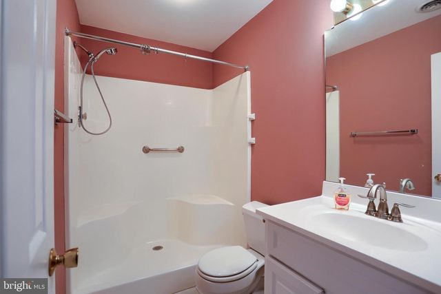 73 GREENSPRING DR, Mechanicsburg, PA 17050