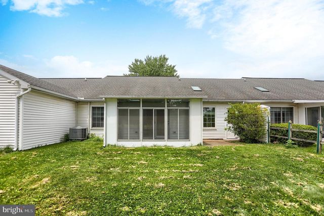 73 GREENSPRING DR, Mechanicsburg, PA 17050