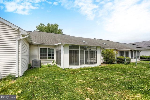 73 GREENSPRING DR, Mechanicsburg, PA 17050