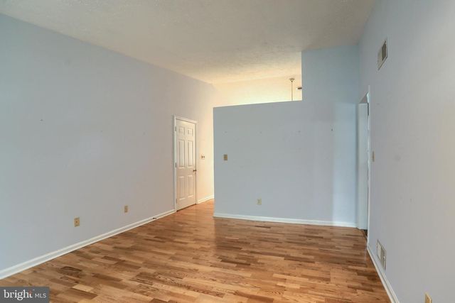 73 GREENSPRING DR, Mechanicsburg, PA 17050