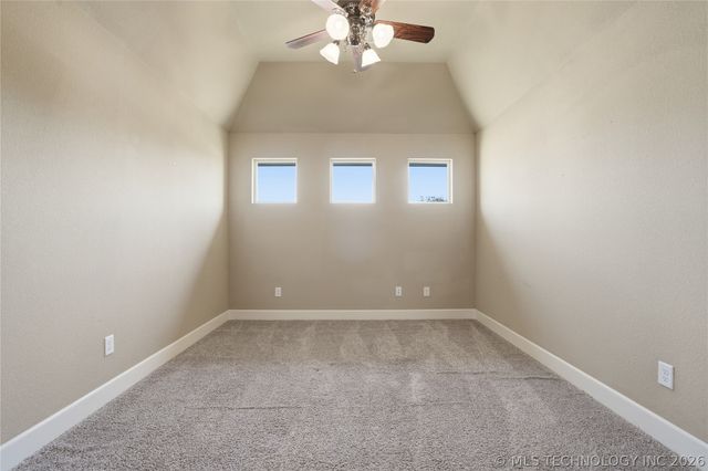 9285 E 133rd Street S, Bixby, OK 74008