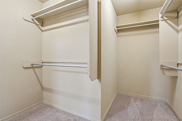 9285 E 133rd Street S, Bixby, OK 74008