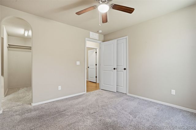 9285 E 133rd Street S, Bixby, OK 74008