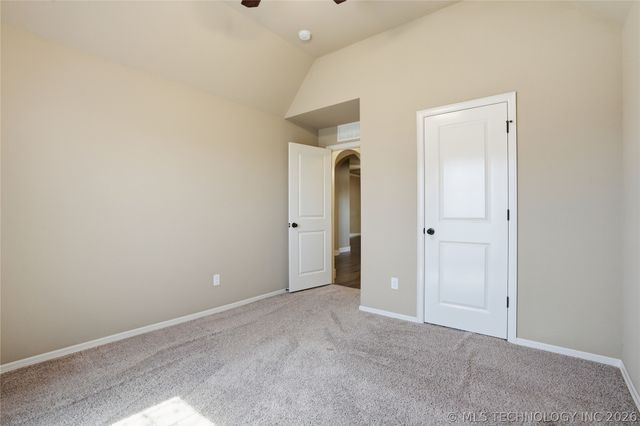 9285 E 133rd Street S, Bixby, OK 74008