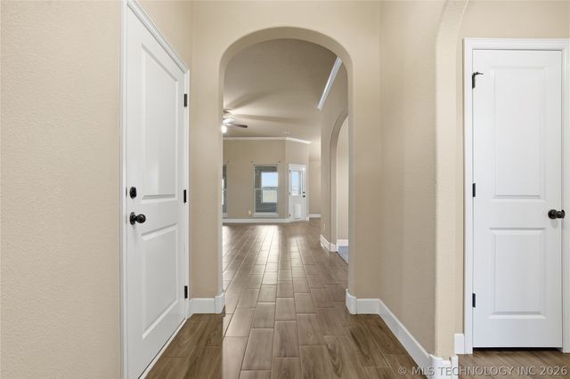 9285 E 133rd Street S, Bixby, OK 74008