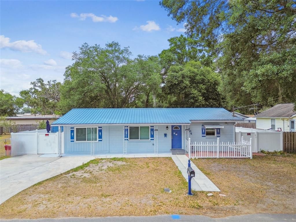 504 E LEE STREET, Plant City, FL 33563