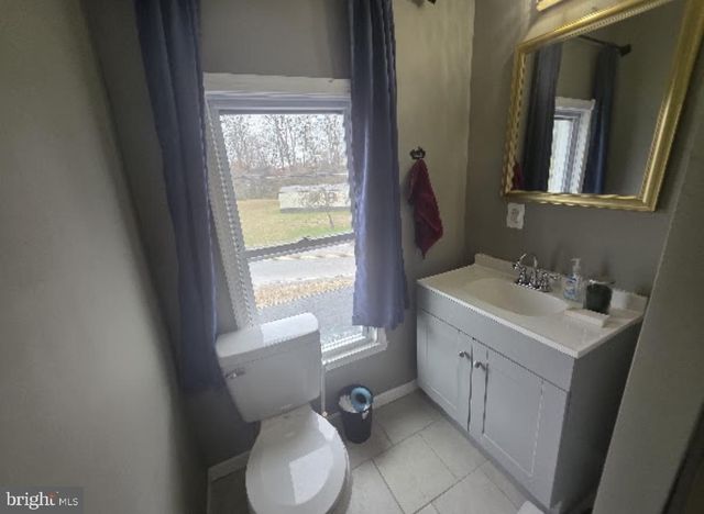 4535 PEARSONS CORNER RD, Dover, DE 19904